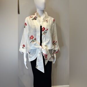 Neiman Marcus Elegant White Blouse